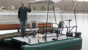 pond-craft-small-pontoon-boat-3